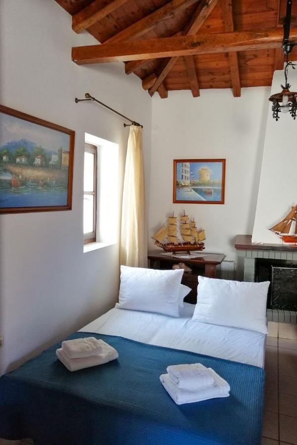 Blue Nest Apartment Skiathos Exterior photo