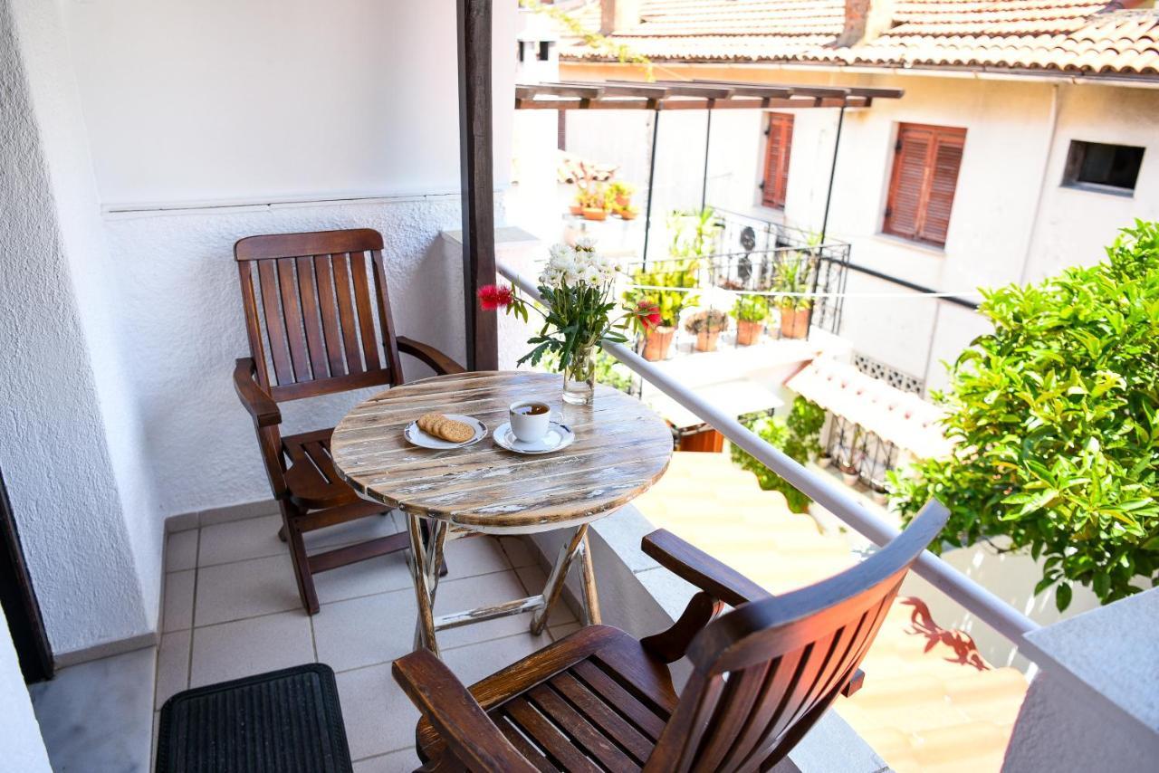 Blue Nest Apartment Skiathos Exterior photo