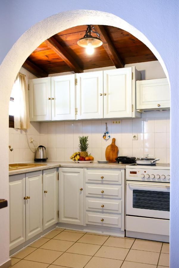 Blue Nest Apartment Skiathos Exterior photo